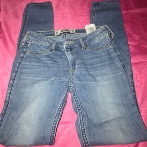 Hollister jeans